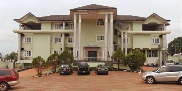 De Lumen Hotel & Suites